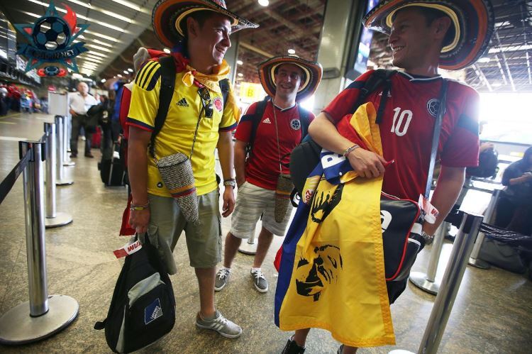 Người hâm mộ di chuyển giữa các quốc gia Mỹ, Canada và Mexico để theo dõi các trận đấu world cup 2026, tạo nên bầu không khí sôi động trên toàn khu vực Bắc Mỹ.